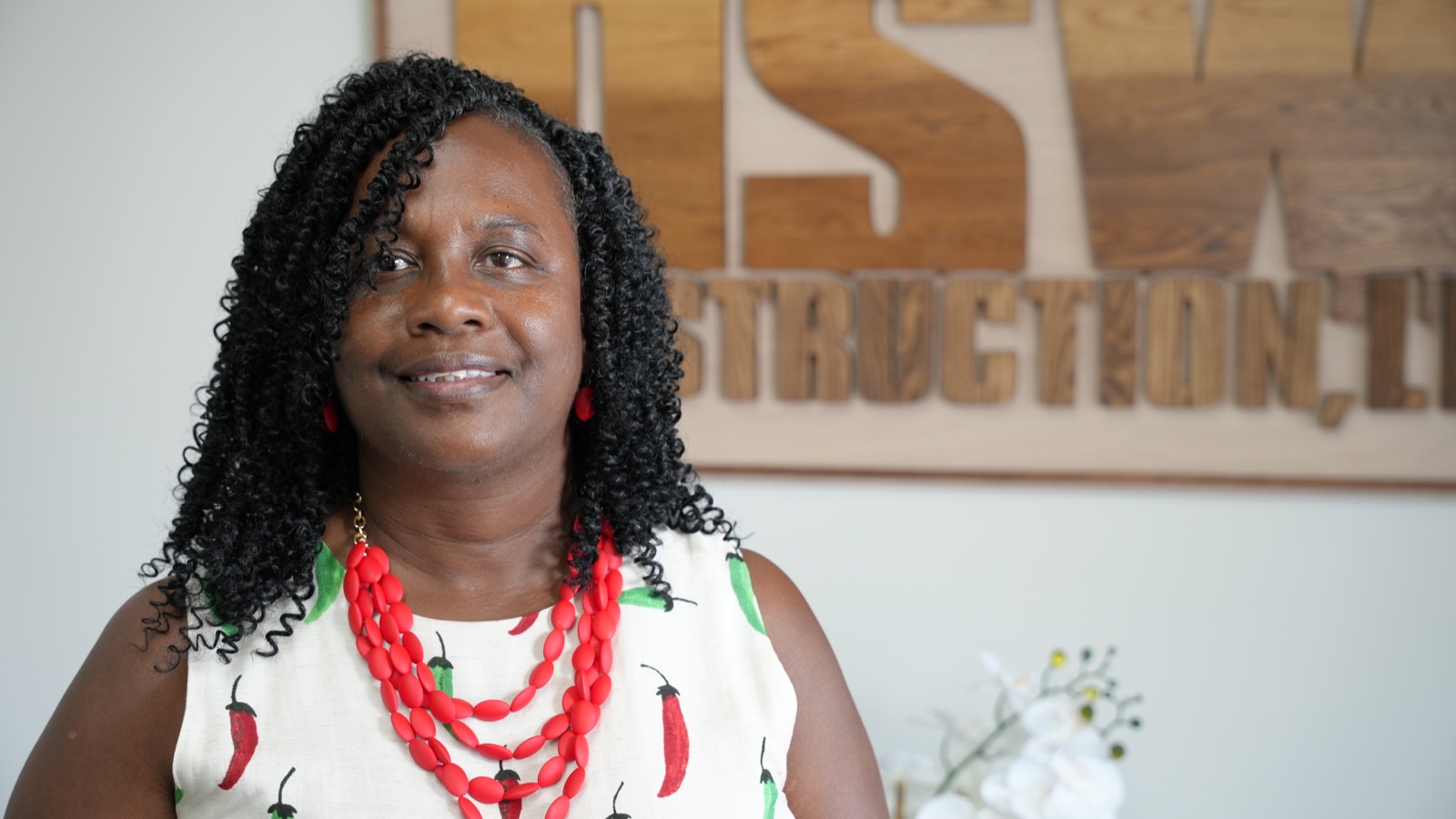 Yvette Johnson, Receptionist